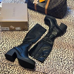 Steve Madden Black Lansing knee high Boots